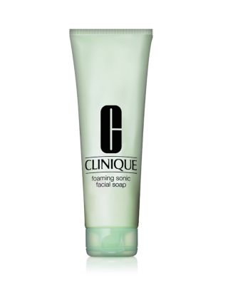 Clinique - Foaming Sonic Facial Soap