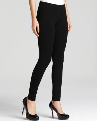 HUE - Wide Waistband Ultra Leggings